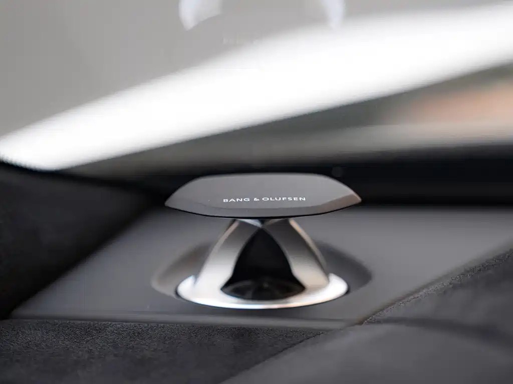Lamborghini Urus — миниатюра 36