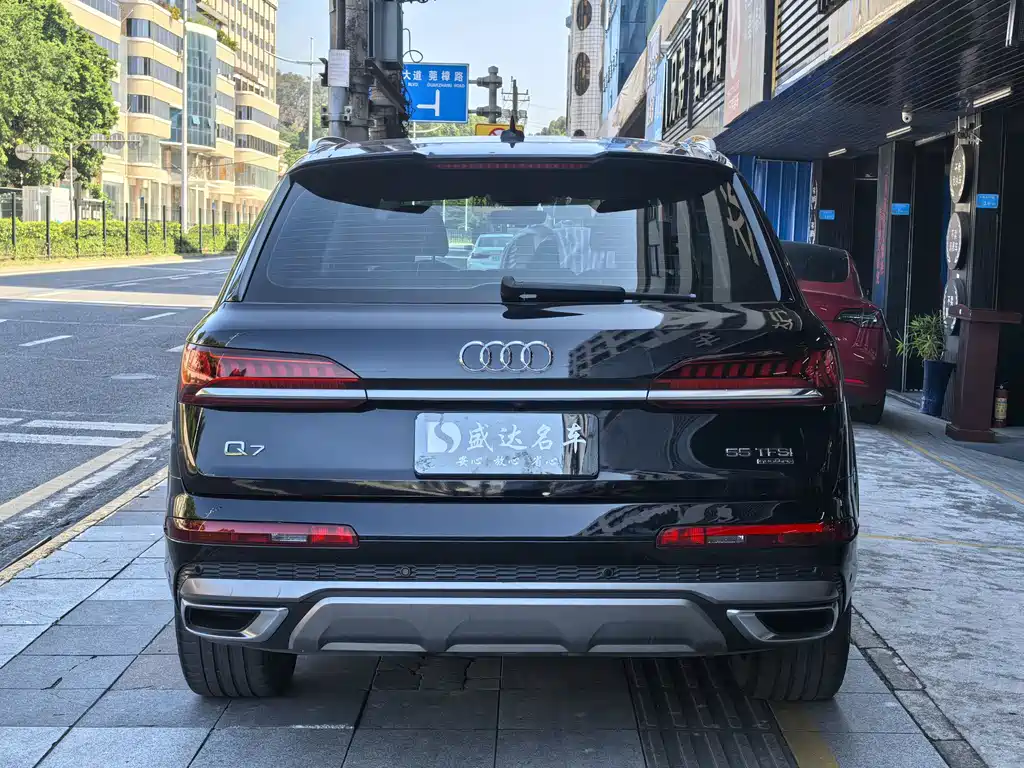 Audi Q7 2020 55 TFSI quattro S line Sport