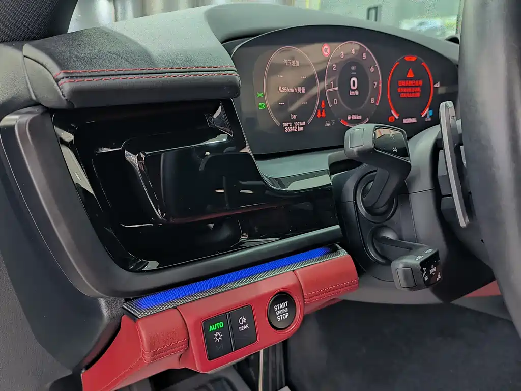 Porsche Panamera — миниатюра 4