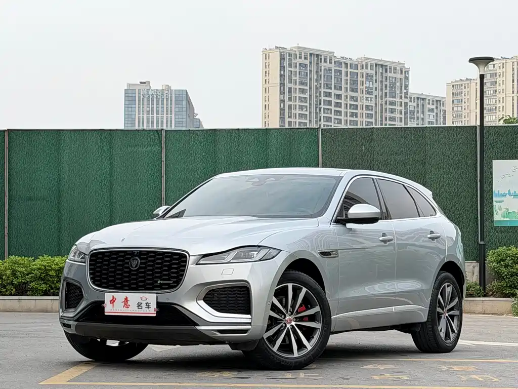 Jaguar F-PACE 2021