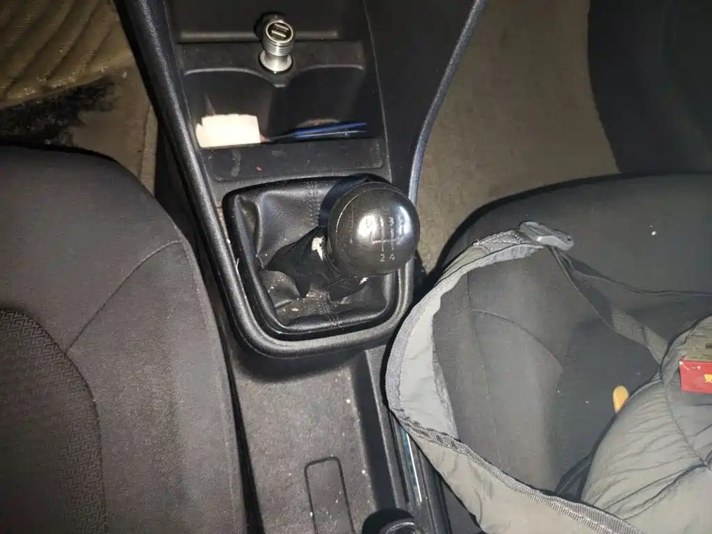 Volkswagen Santana — миниатюра 7