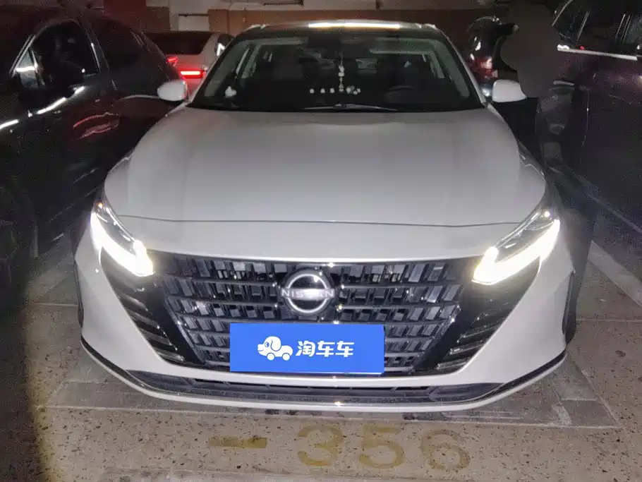 Nissan Teana — миниатюра 2