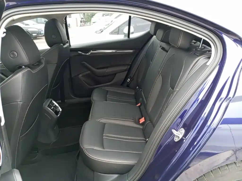 Skoda Octavia — миниатюра 17