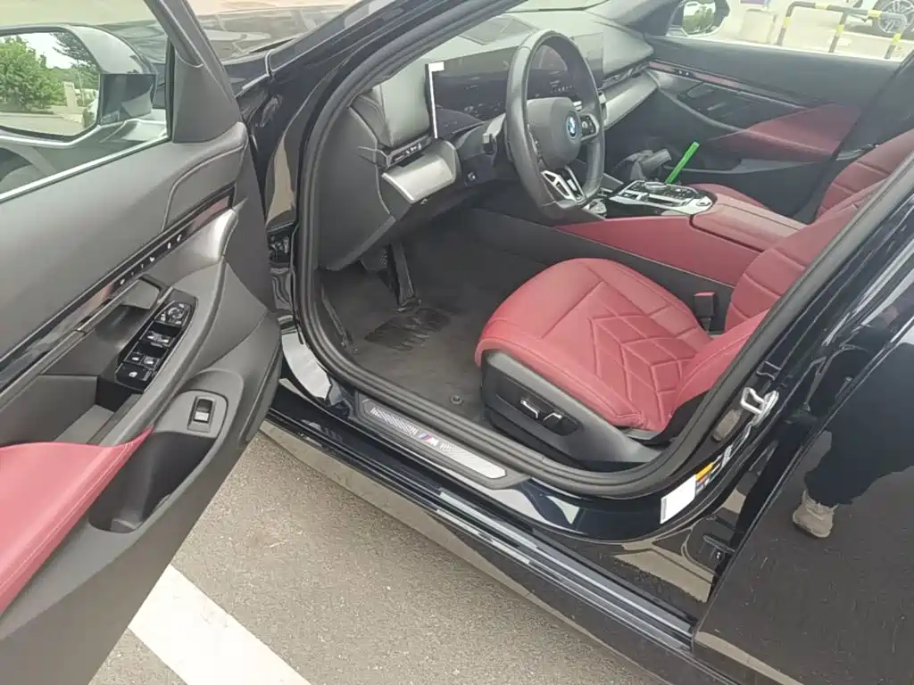 BMW i5 — миниатюра 16