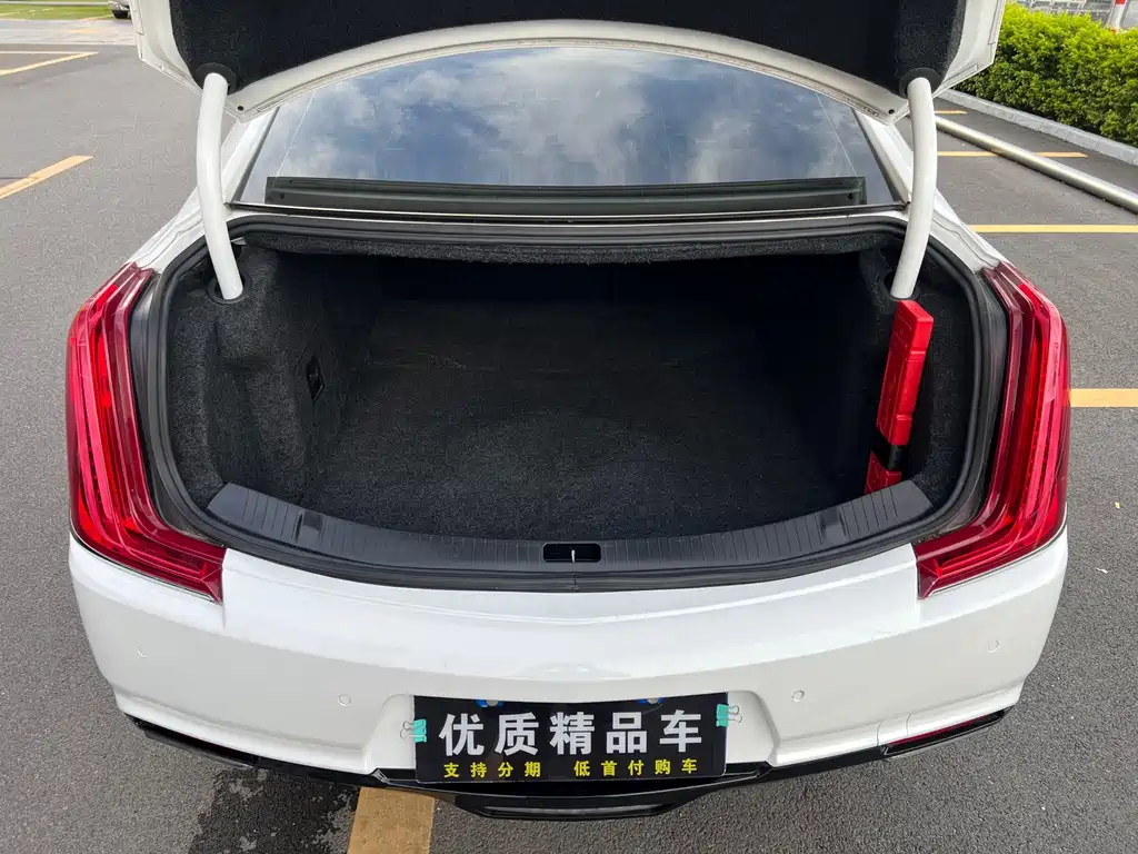Cadillac XTS — миниатюра 27
