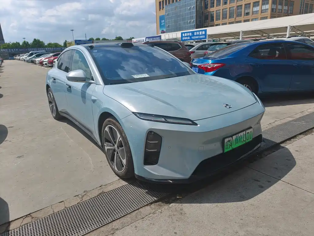 NIO ET5 — миниатюра 2