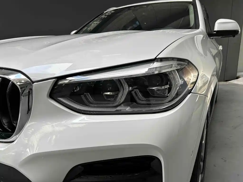 BMW X3 — миниатюра 2