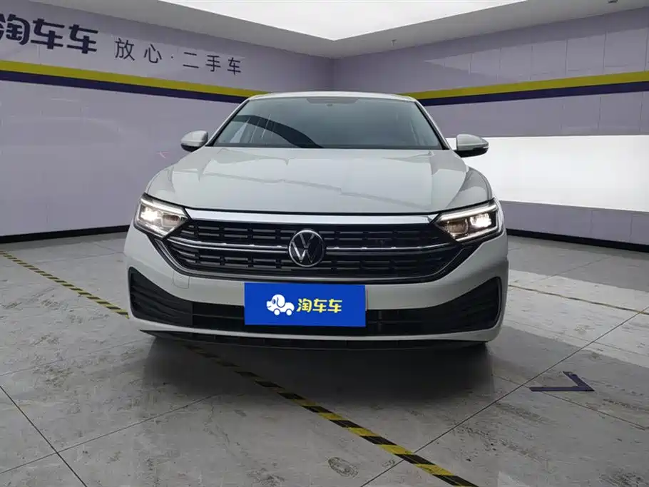 Volkswagen Sagitar 2024