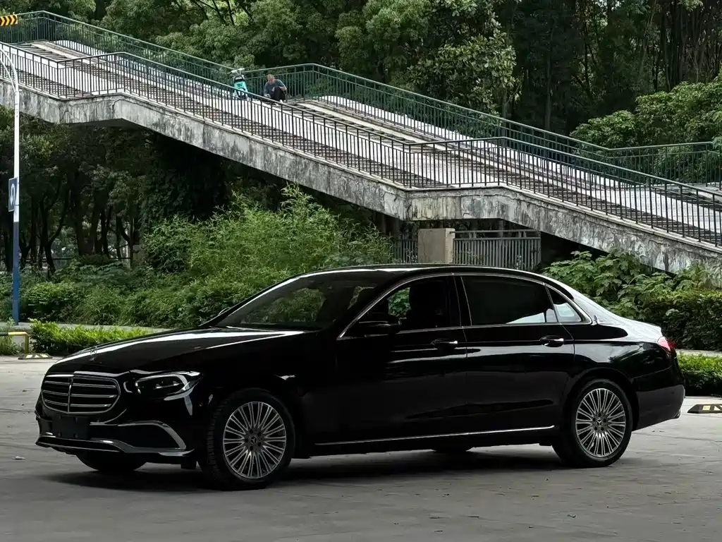 Купить Mercedes-Benz E-Class