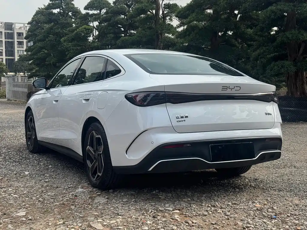 BYD SEAL 06 NEW ENERGY