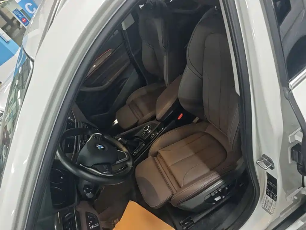 BMW X1 — миниатюра 15