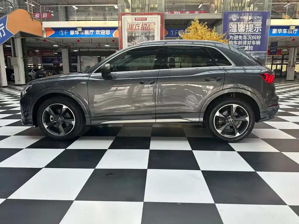 Audi Q3 — миниатюра 6