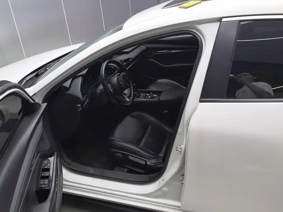 Mazda 3 Axela — миниатюра 9