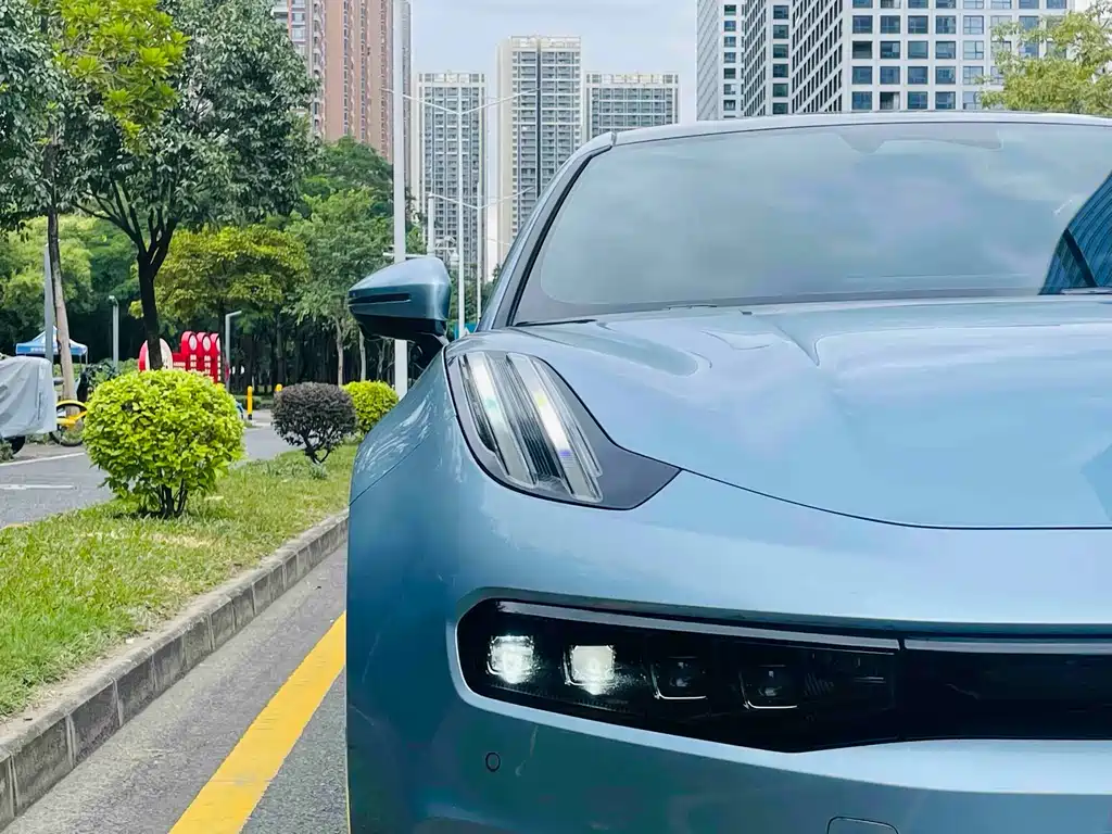 ZEEKR EXTREME KRYPTON 001