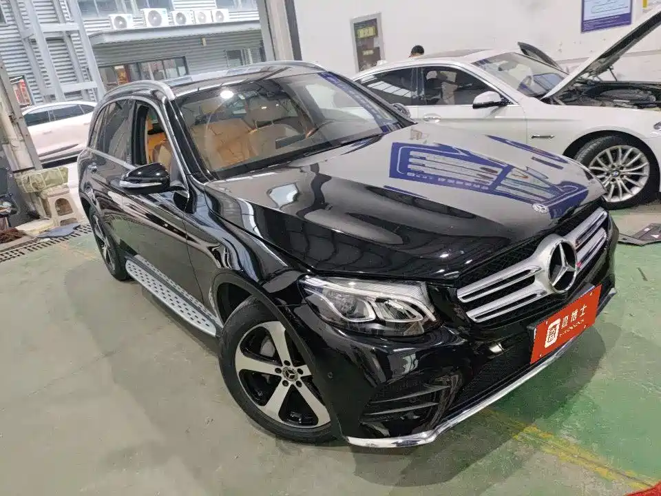 Mercedes-Benz GLC 2019