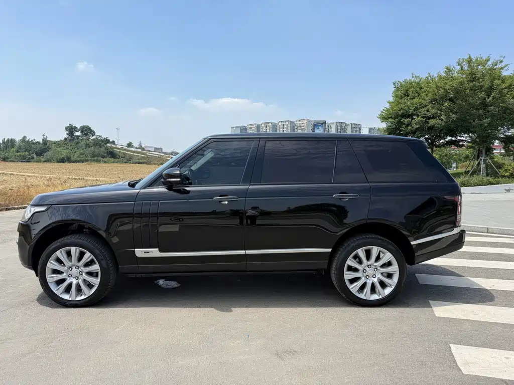 Land Rover Range Rover 2015 3.0 SC V6 Vogue SE Long Wheelbase