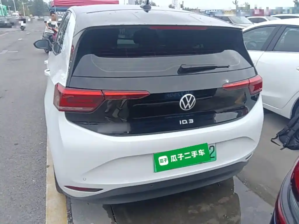 Volkswagen ID.3 — миниатюра 6