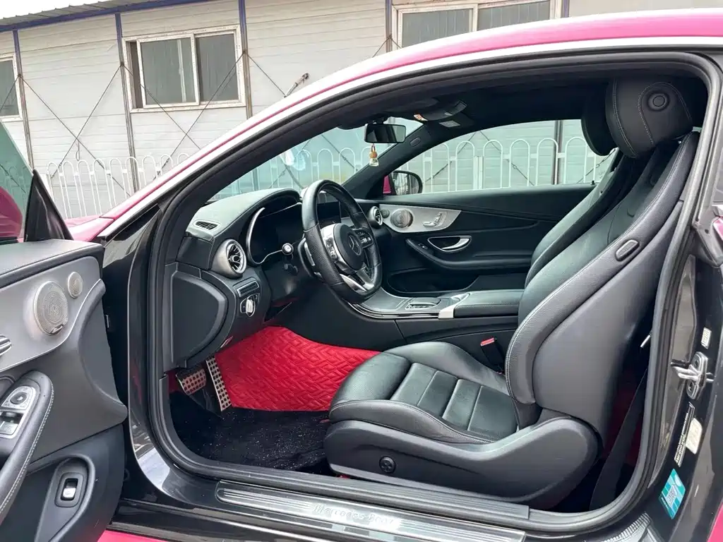 Mercedes-Benz C-Class (Import) — миниатюра 5