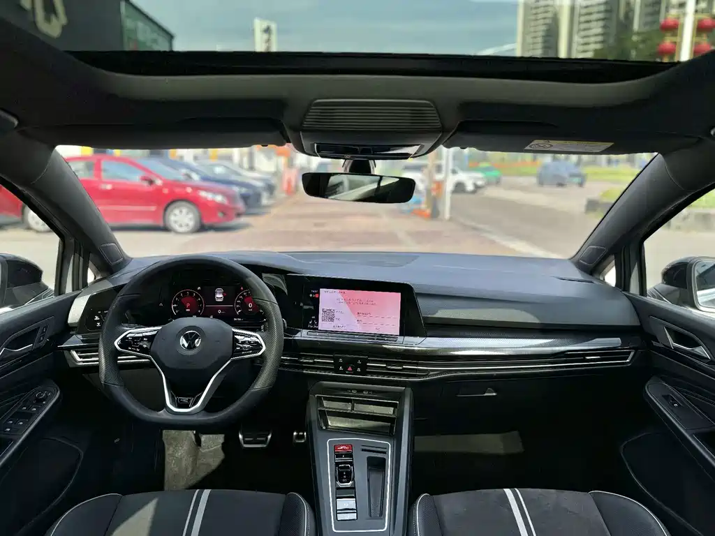 Volkswagen Golf — миниатюра 7