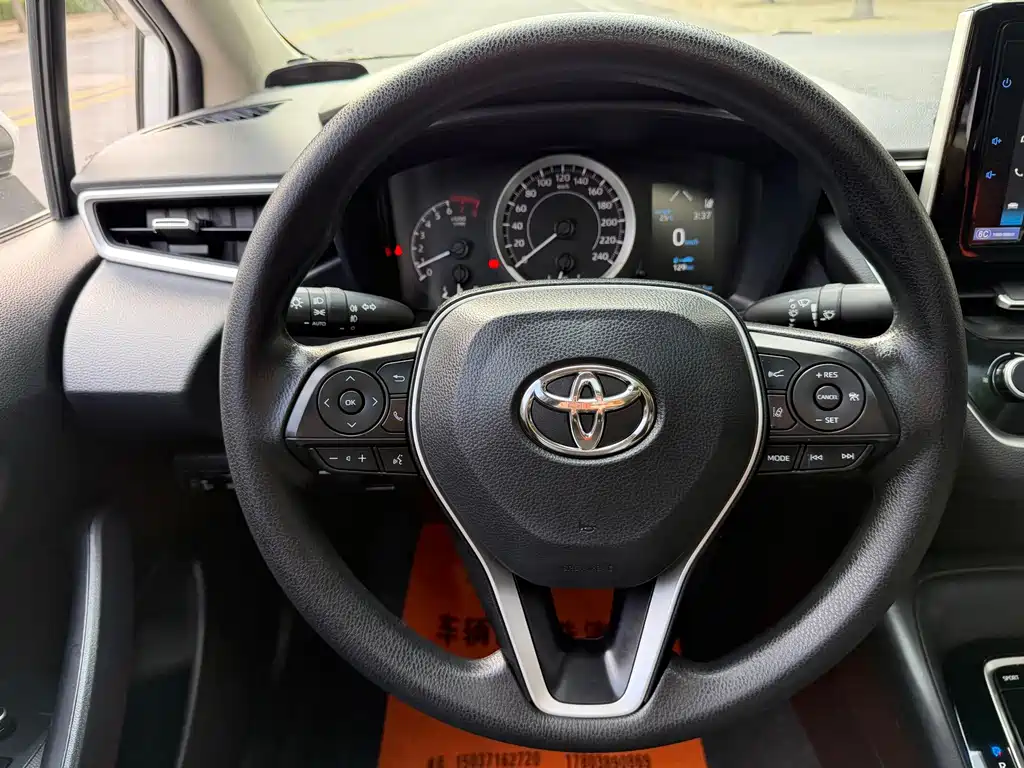 Toyota Corolla — миниатюра 13