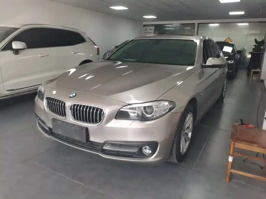 Купить BMW 5 Series