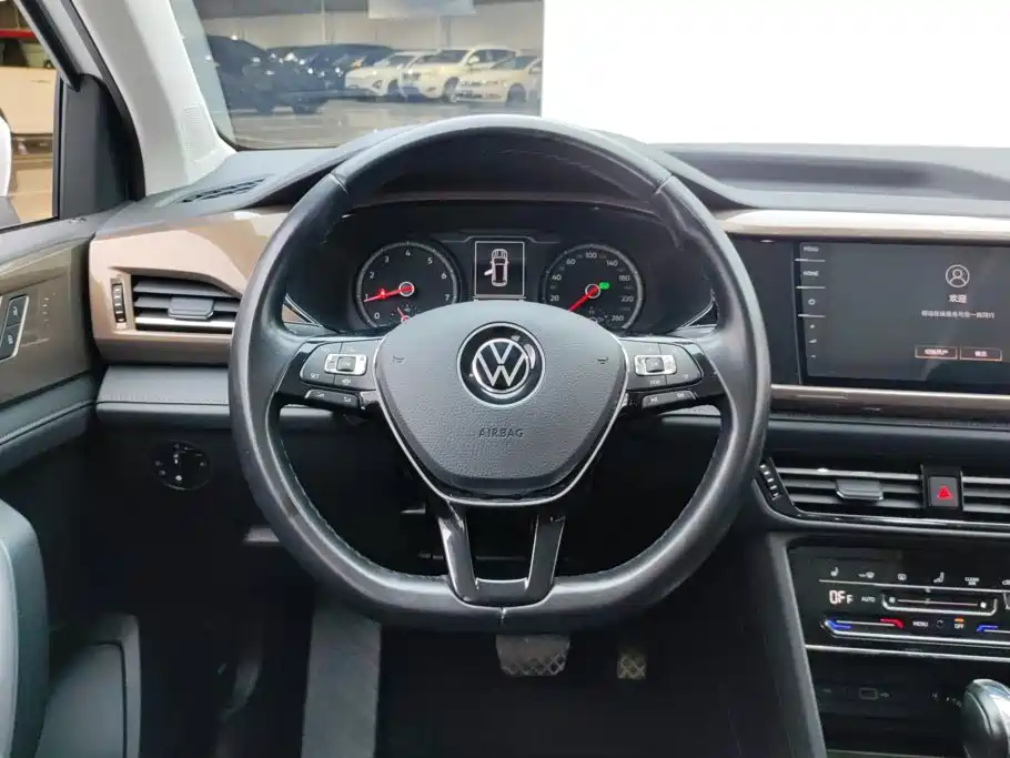 Volkswagen Tharu — миниатюра 15