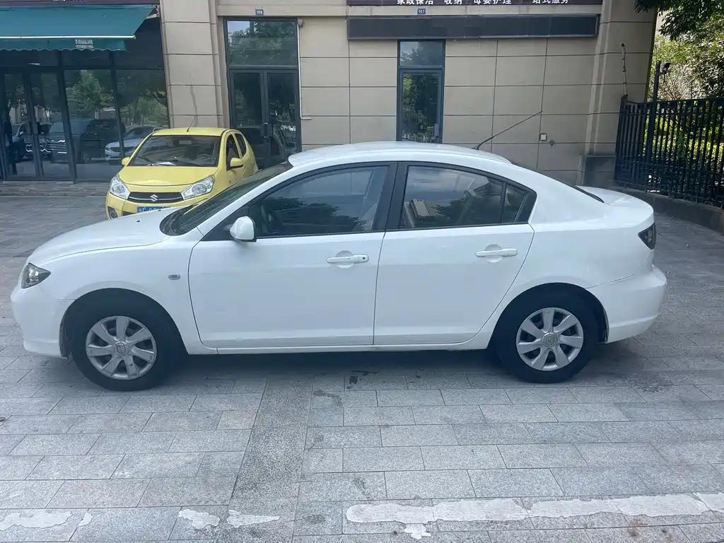 Mazda 3 — миниатюра 3