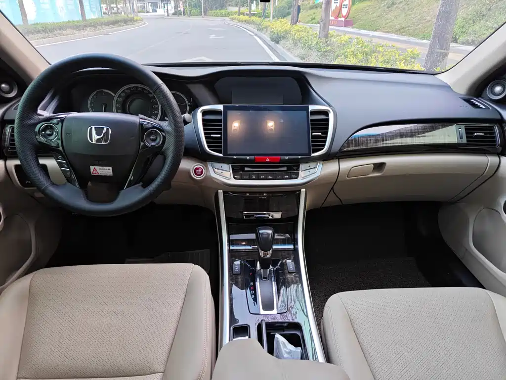 Honda Accord 2014 2.4L EX Luxury