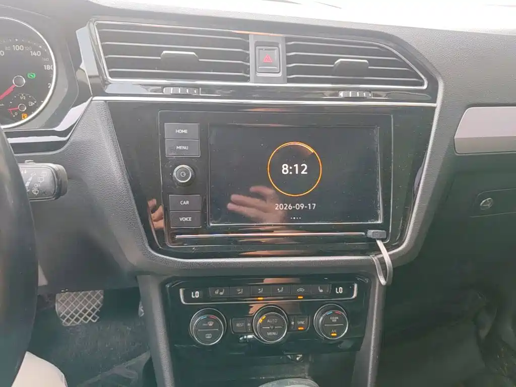 Volkswagen Tiguan L — миниатюра 13