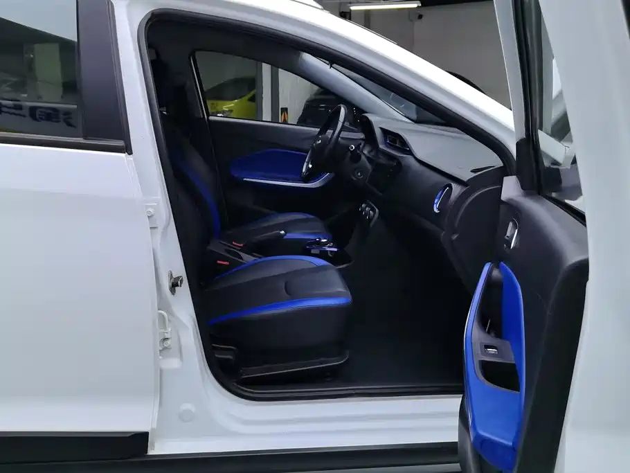 Chery New Energy Tiggo 3xe — миниатюра 8