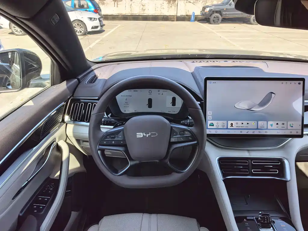 BYD Song Plus PLUS 2025 EV Smart Drive 605km Flagship