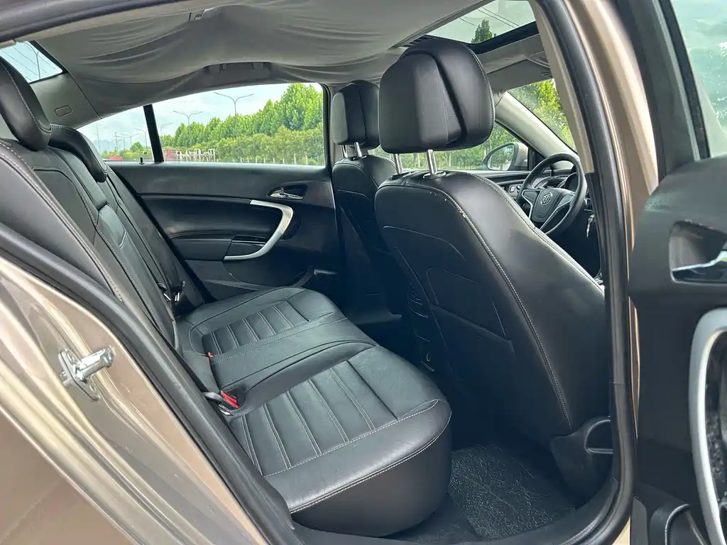 Buick Regal — миниатюра 8