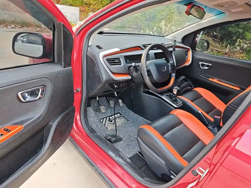 Geely Vision X1 — миниатюра 16