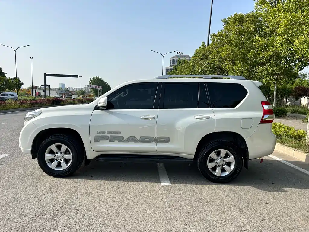 Toyota Prado — миниатюра 14