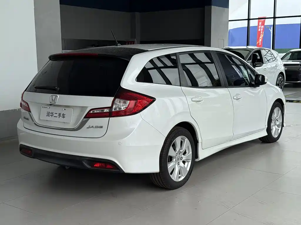 Honda Jade — миниатюра 5