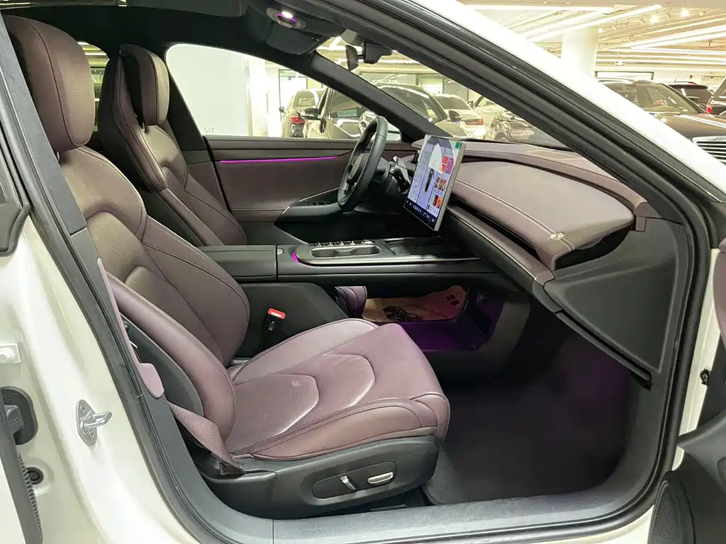 XIAOMI CAR XIAOMI SU7