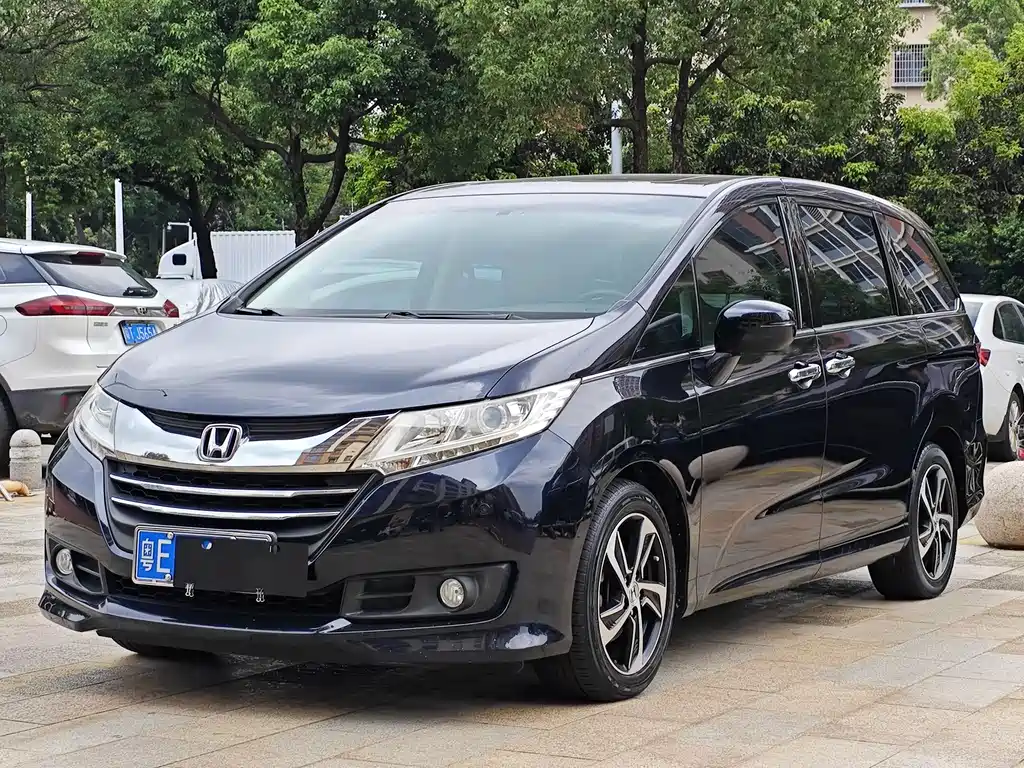 Купить Honda Odyssey