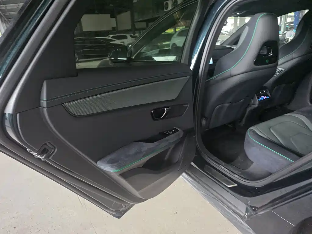 BYD Han — миниатюра 10