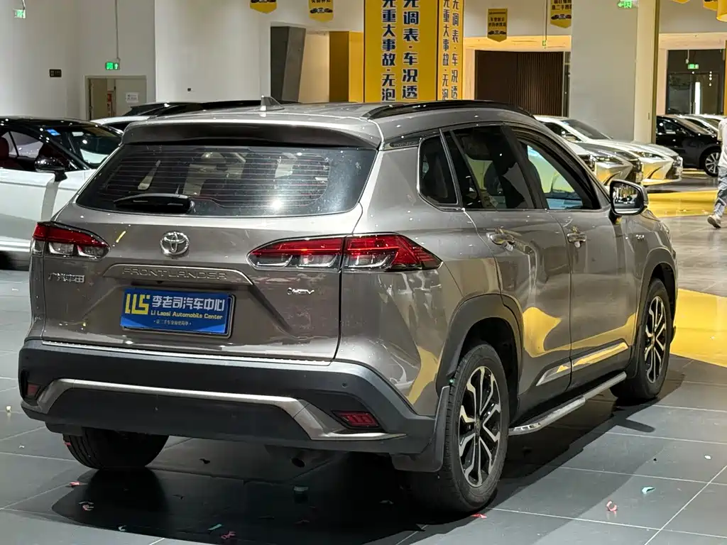 Toyota Frontlander — миниатюра 4