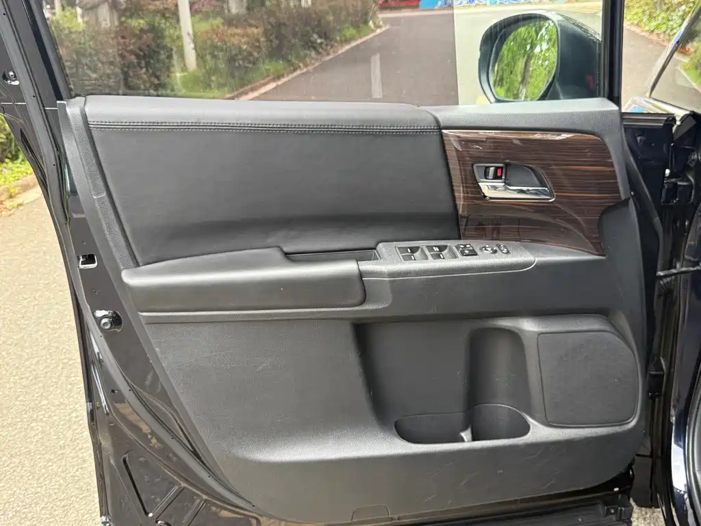 Honda Odyssey — миниатюра 9