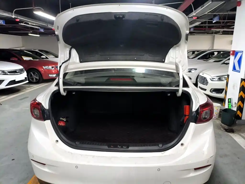 Mazda 3 Axela — миниатюра 19