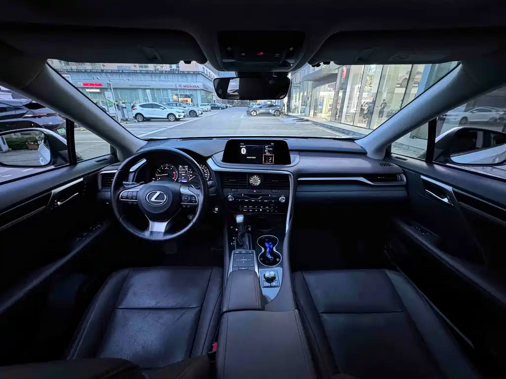 Lexus RX — миниатюра 5