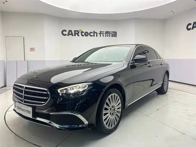 MERCEDES-BENZ E CLASS 2022