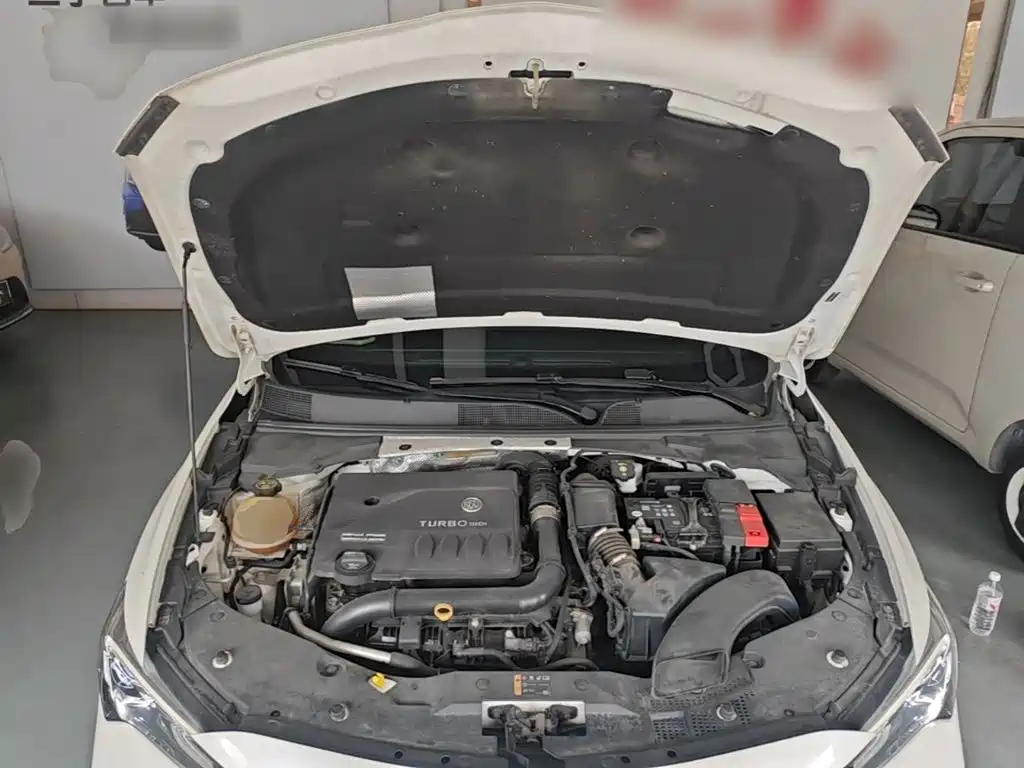Buick Verano — миниатюра 20