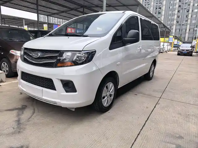 JAC Motors RUIFENG M3