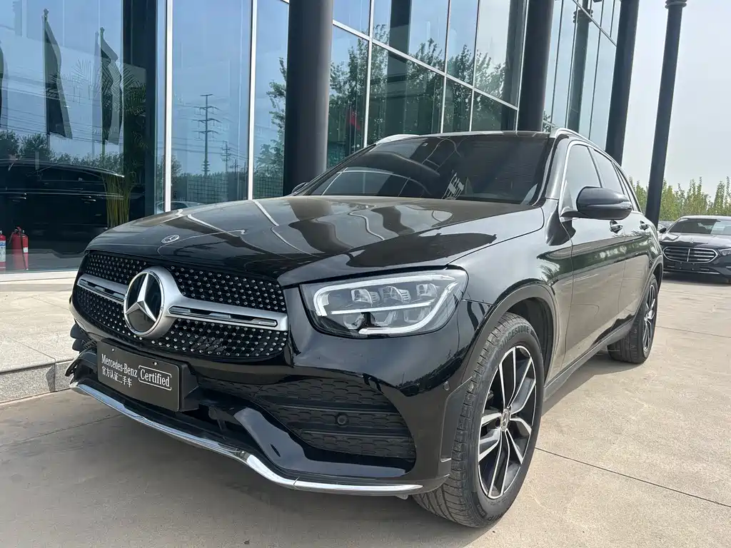 Купить Mercedes-Benz GLC