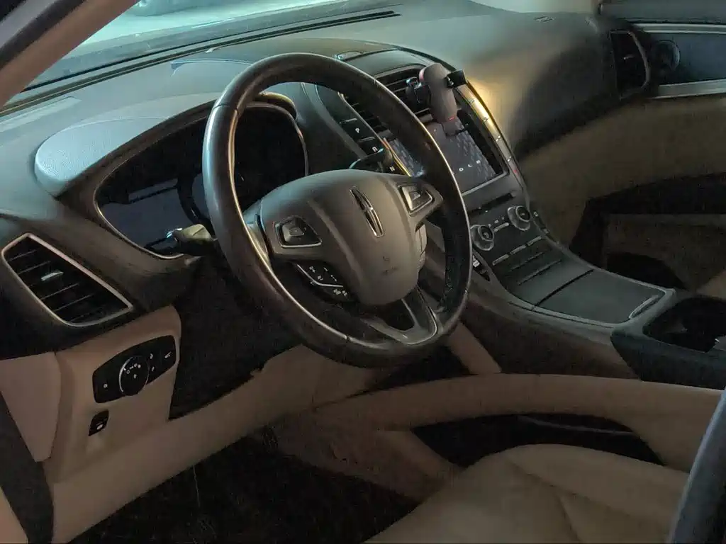 Lincoln MKX — миниатюра 4