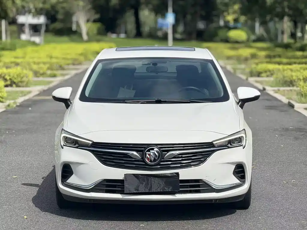 Buick Verano — миниатюра 2