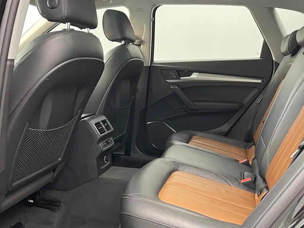 Audi Q5L — миниатюра 19