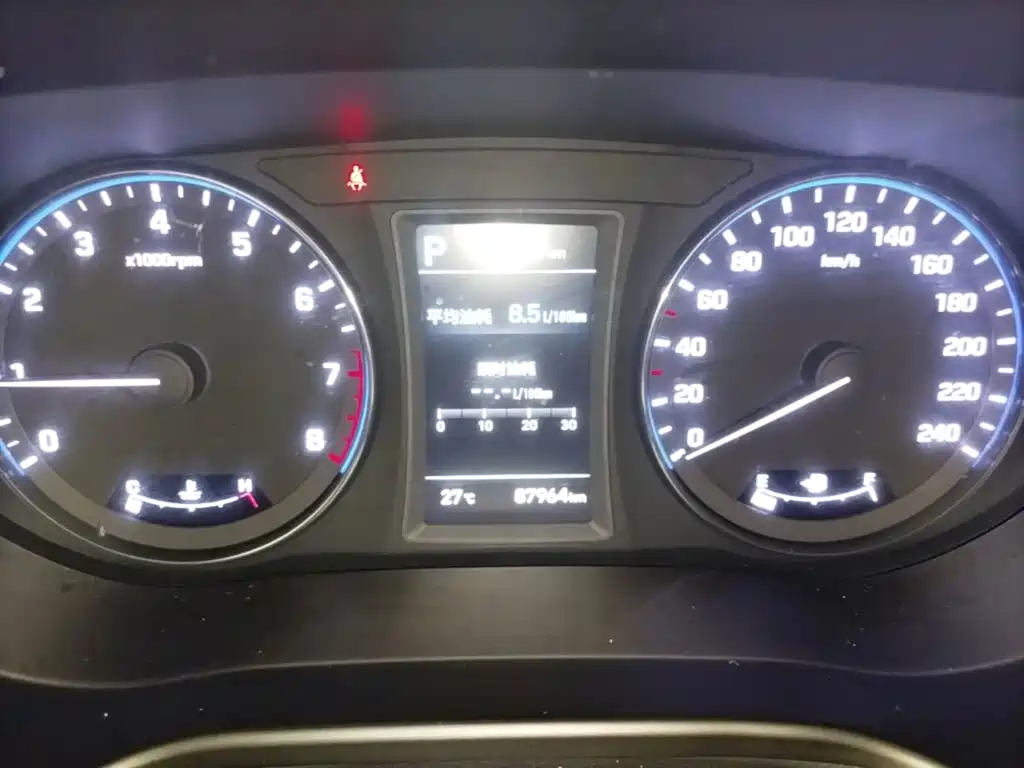 Hyundai Mistra — миниатюра 12